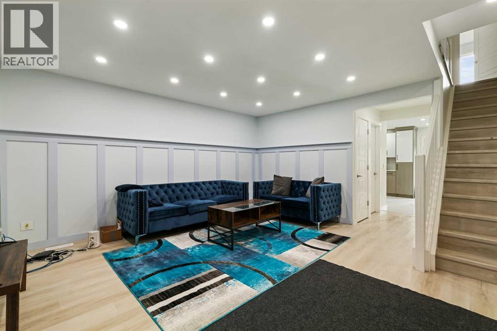 Single Family House for Sale in  Falshire Terrace NE Falconridge Calgary 