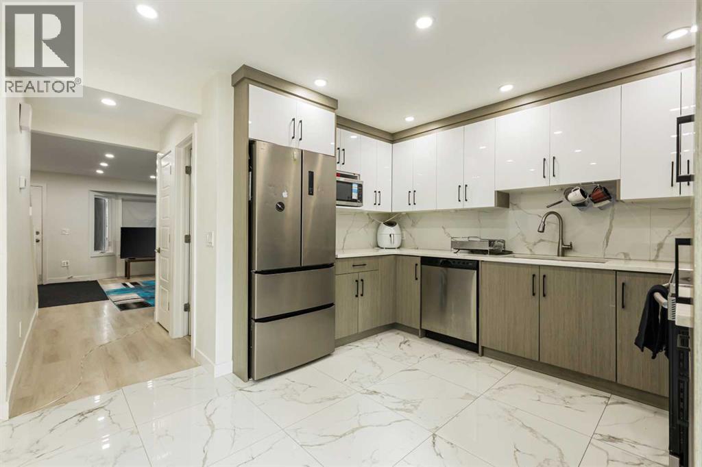 Single Family House for Sale in  Falshire Terrace NE Falconridge Calgary 