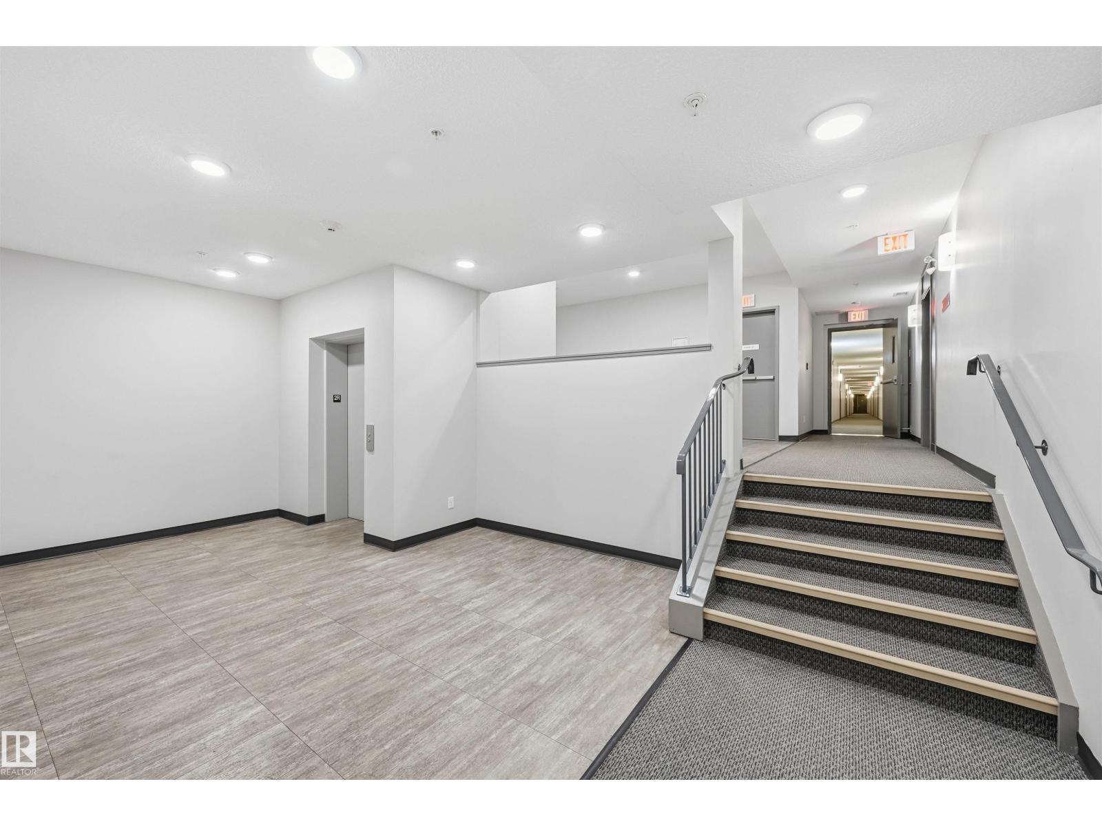 #228 812 WELSH DR SW, Edmonton