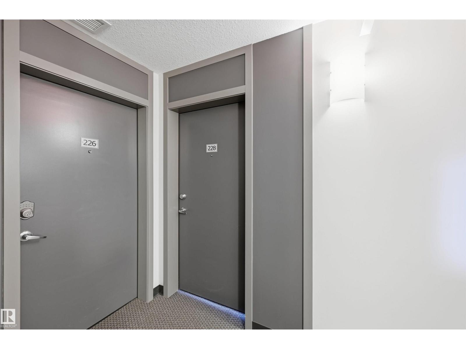 #228 812 WELSH DR SW, Edmonton