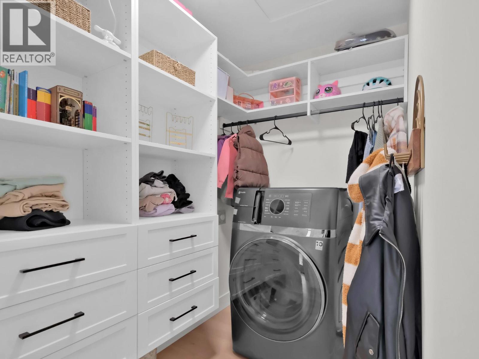 9485 Houghton Road, Fintry