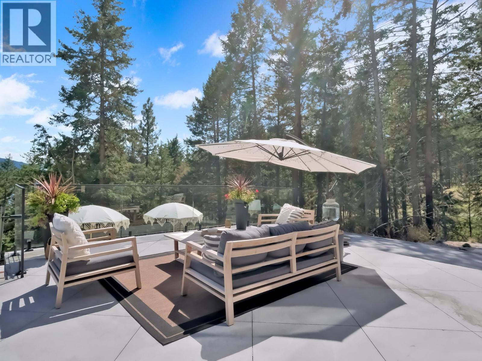 9485 Houghton Road, Fintry