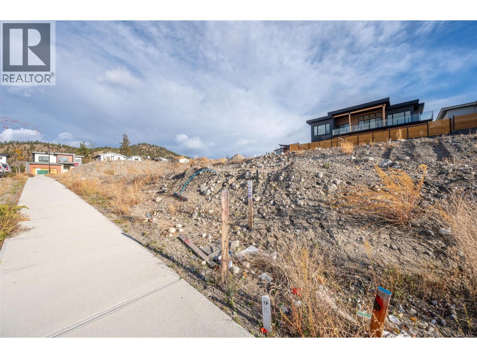  1084 ANTLER Drive, Penticton
