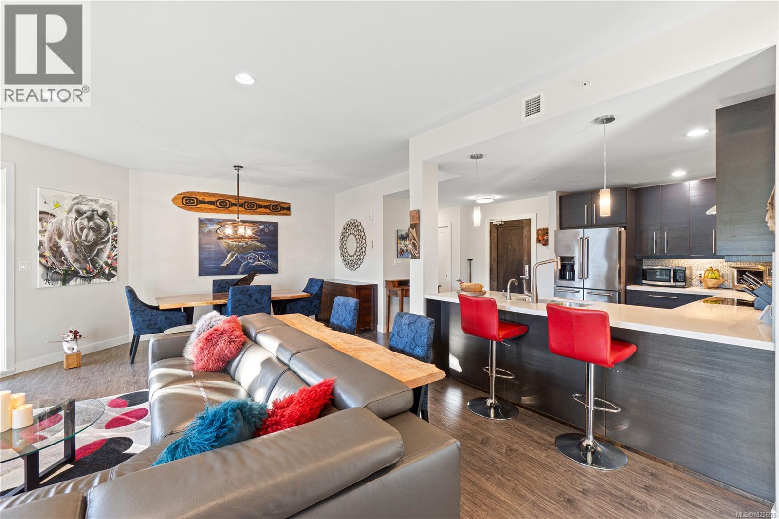 203 439 College Rd, Qualicum Beach