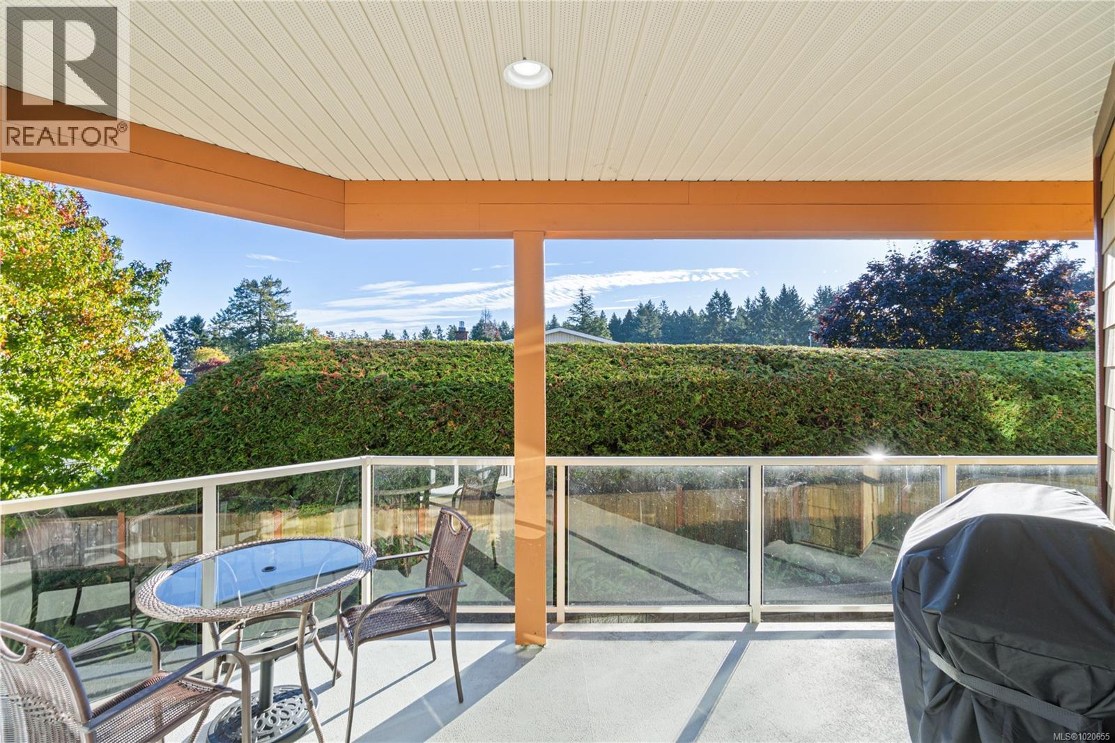 203 439 College Rd, Qualicum Beach