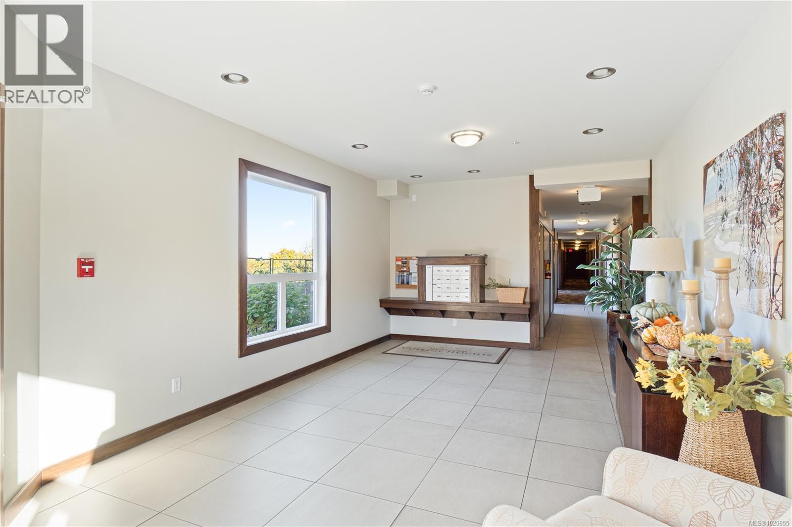 203 439 College Rd, Qualicum Beach