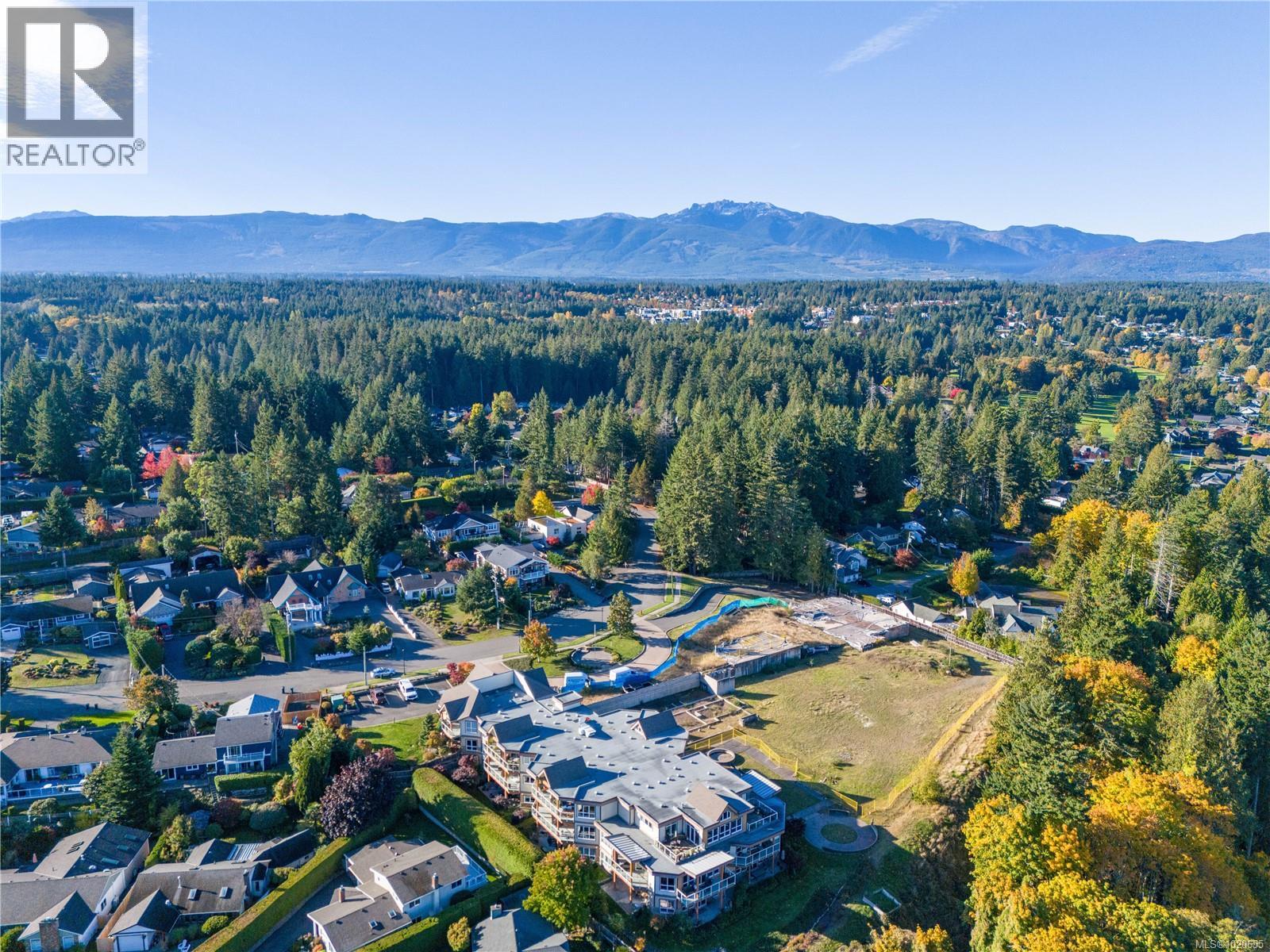 203 439 College Rd, Qualicum Beach