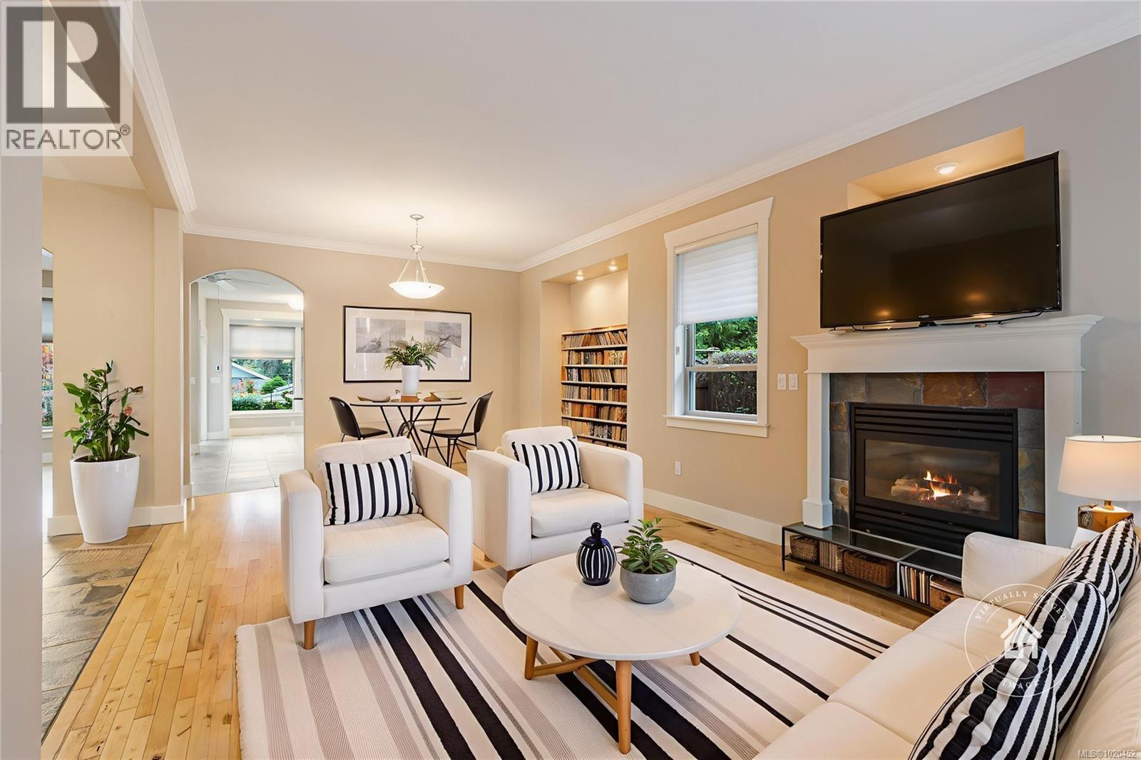 345 Dorset Rd, Qualicum Beach