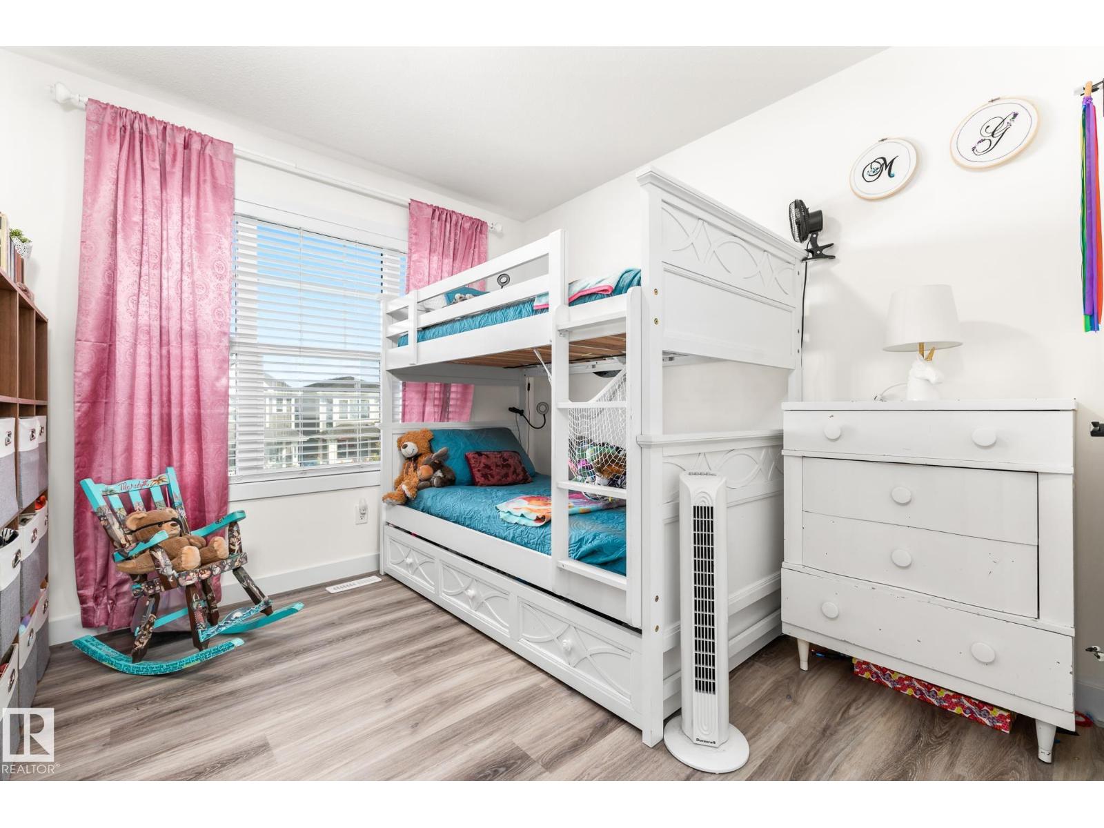 22607 80 AV NW, Edmonton