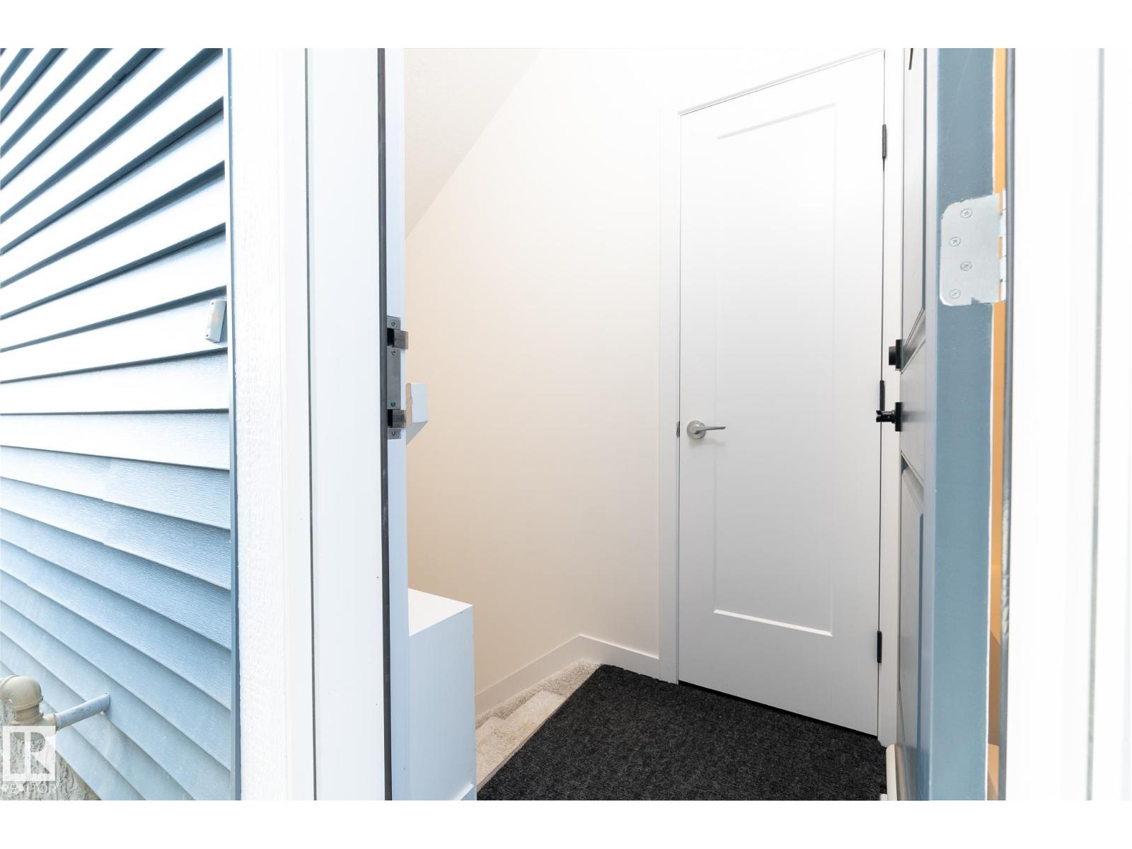 22607 80 AV NW, Edmonton