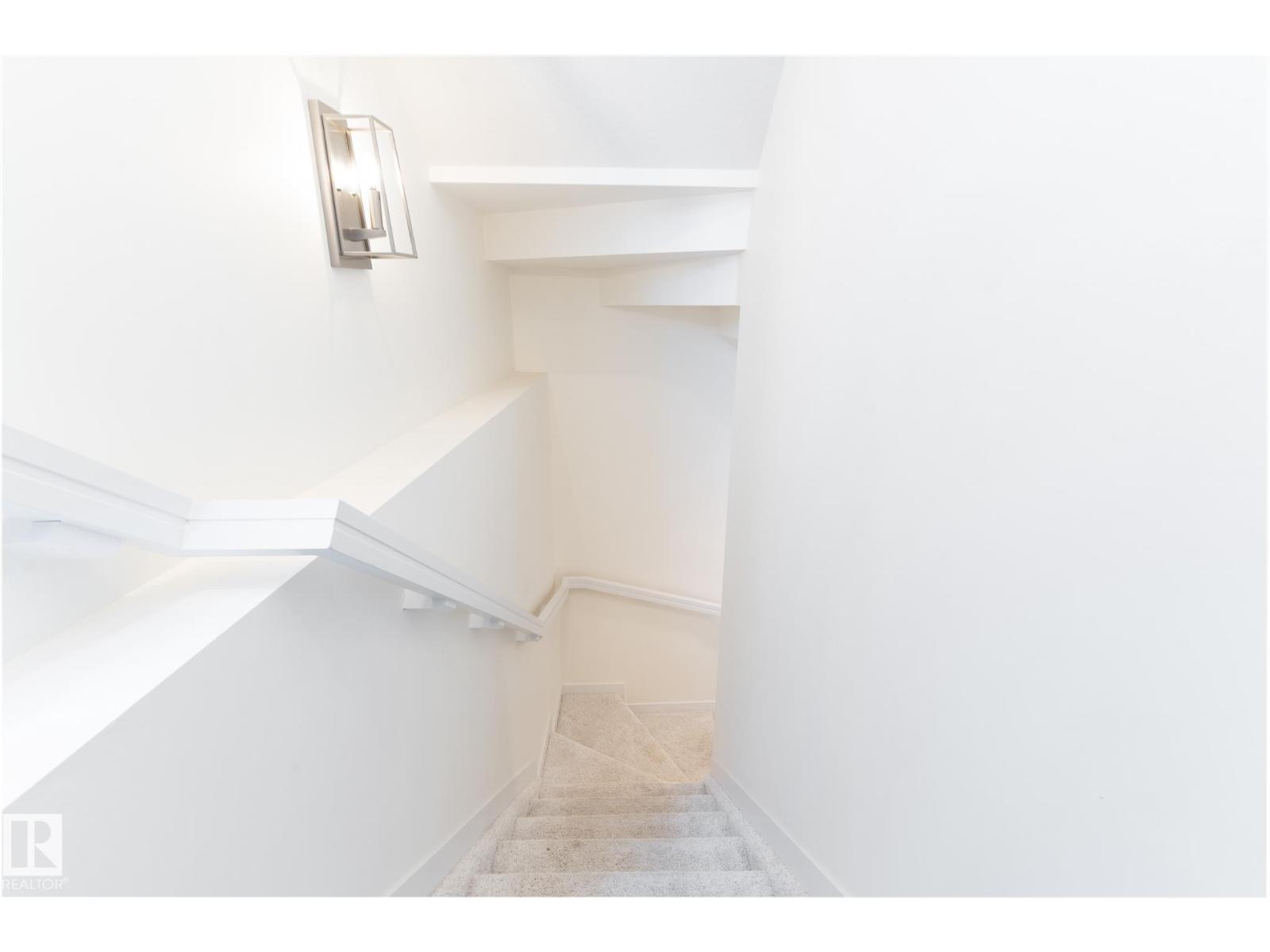 22607 80 AV NW, Edmonton