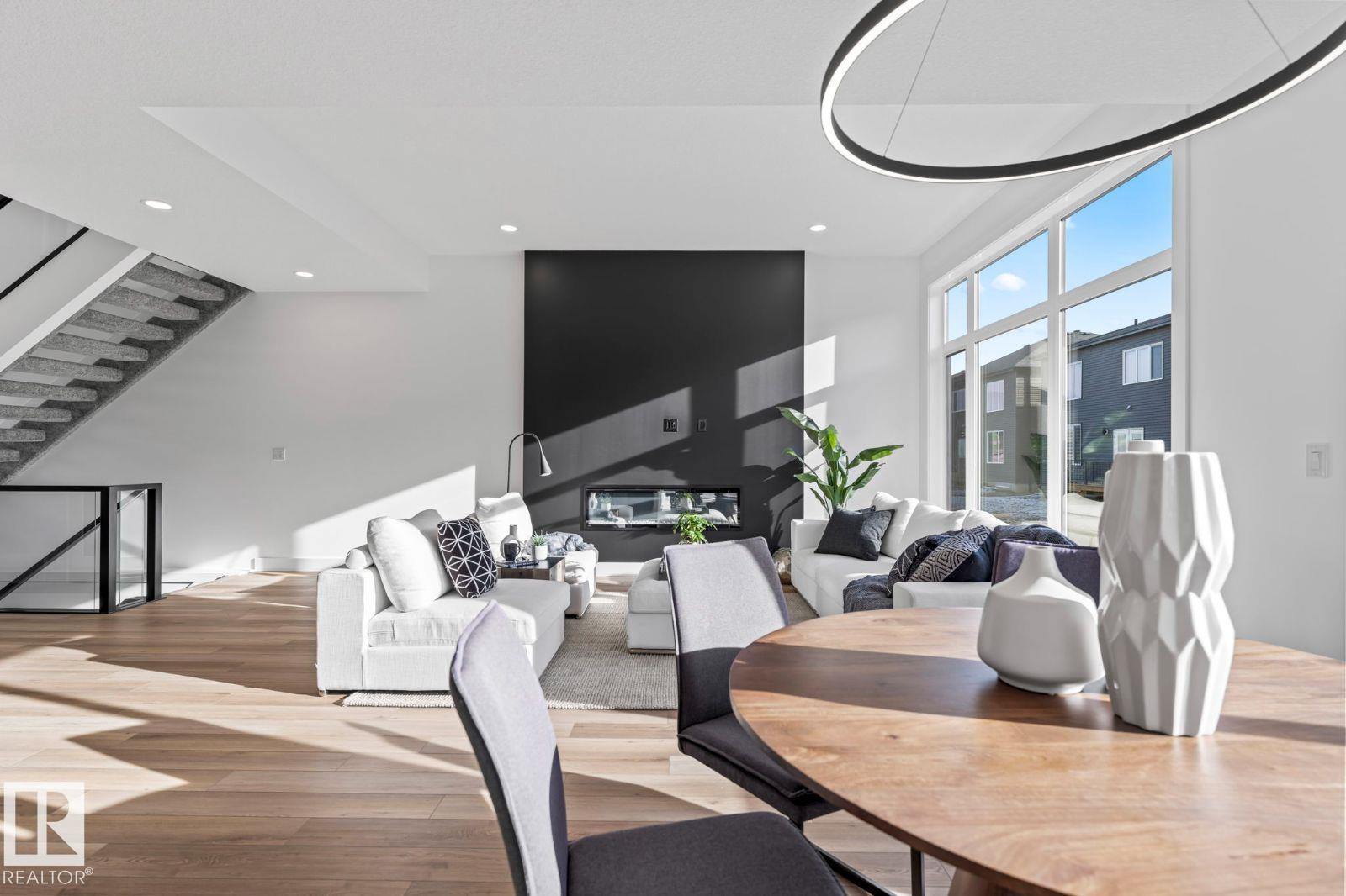 5827 KOOTOOK LI SW, Edmonton