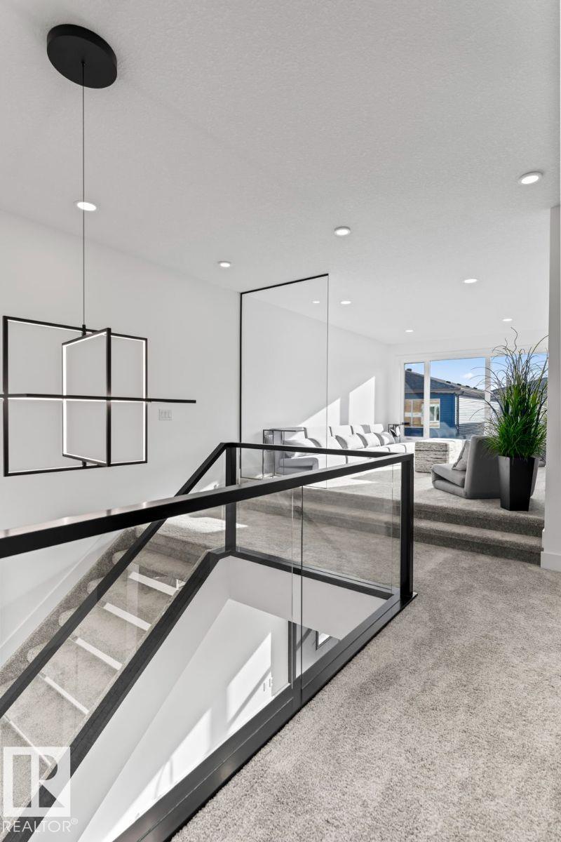 5827 KOOTOOK LI SW, Edmonton