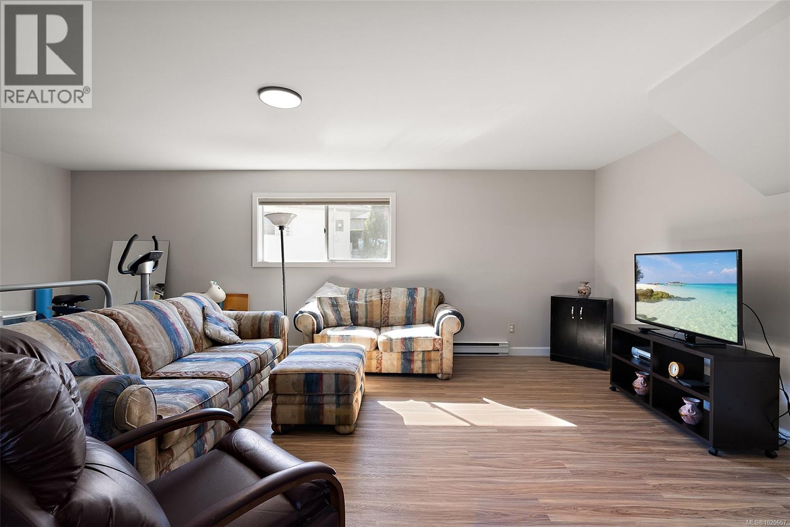 2518 Monte Vista Pl, Central Saanich