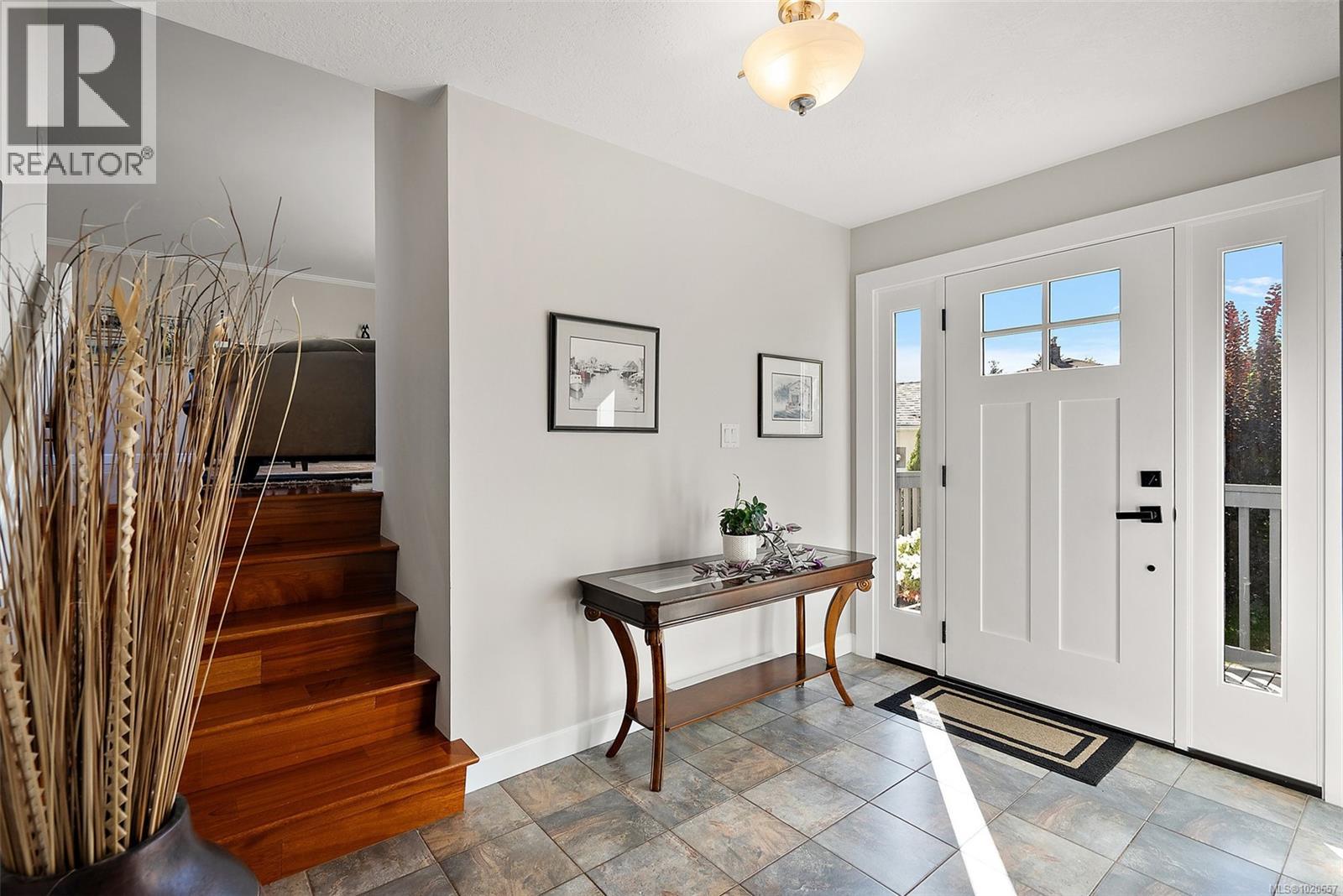 2518 Monte Vista Pl, Central Saanich