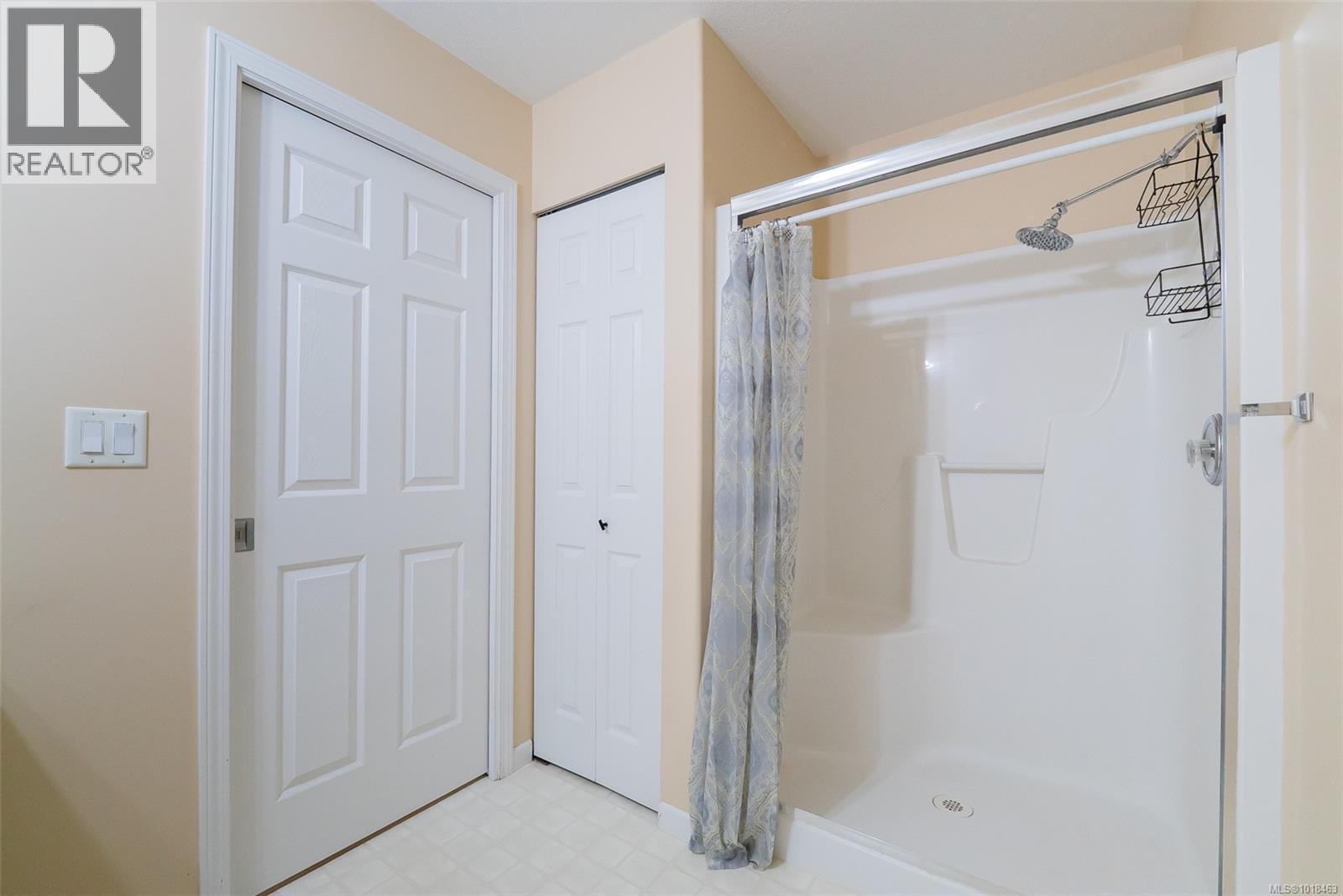 6166 Delray Pl, Nanaimo