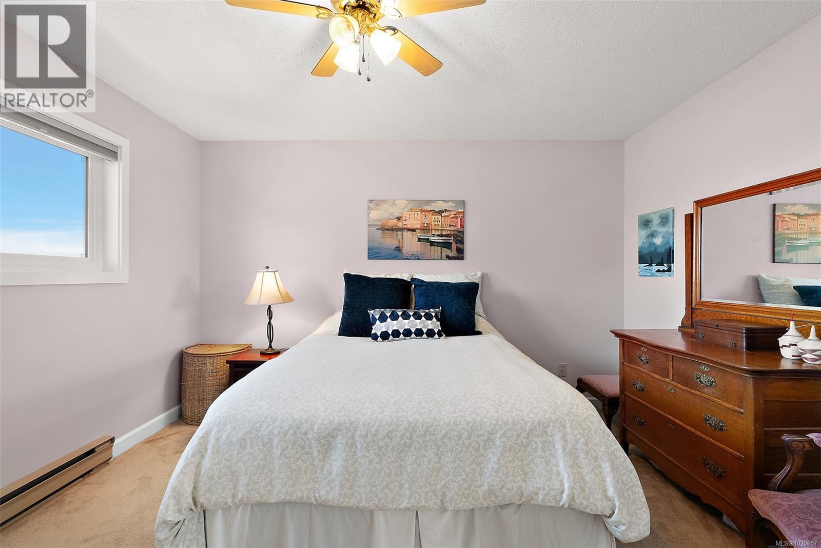 2518 Monte Vista Pl, Central Saanich