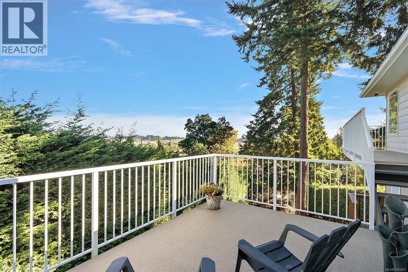 2518 Monte Vista Pl, Central Saanich