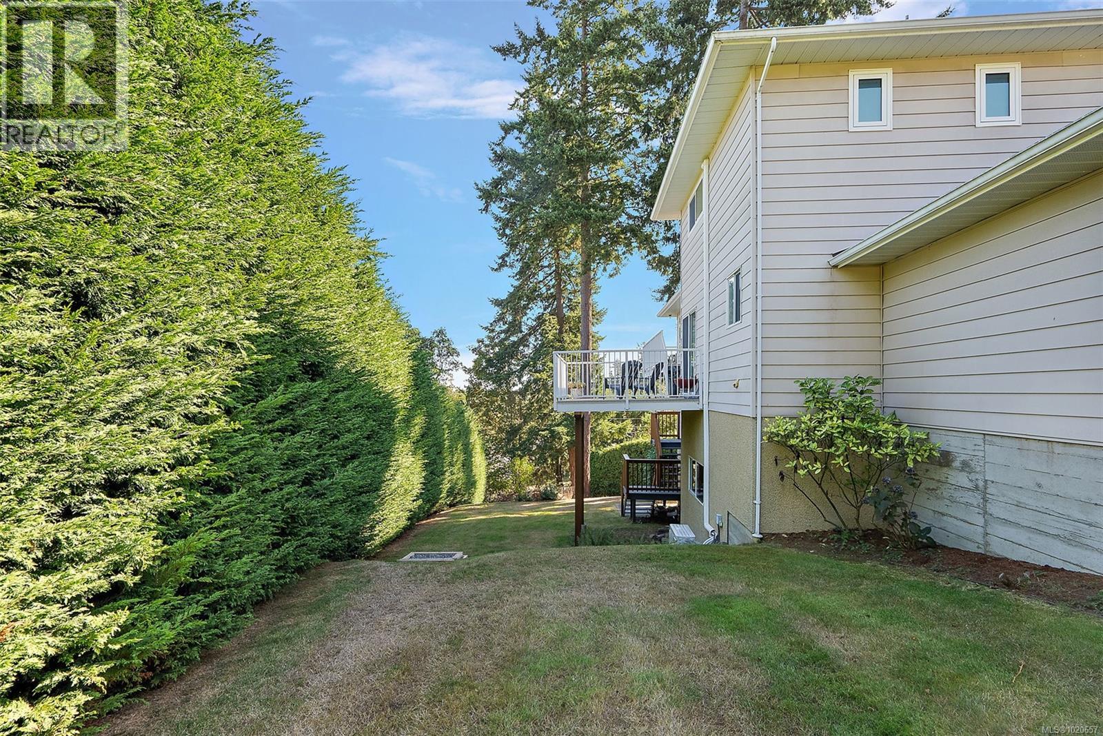 2518 Monte Vista Pl, Central Saanich