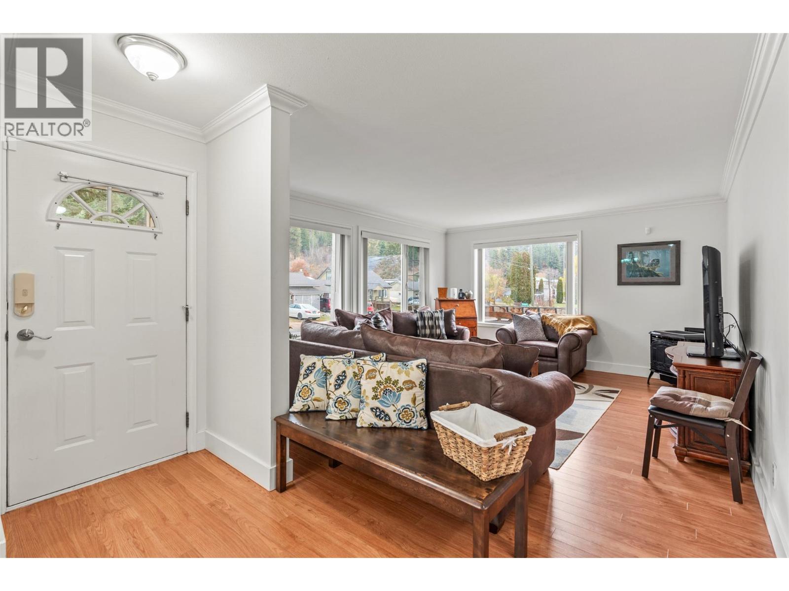  110 West Enderby Road, Enderby