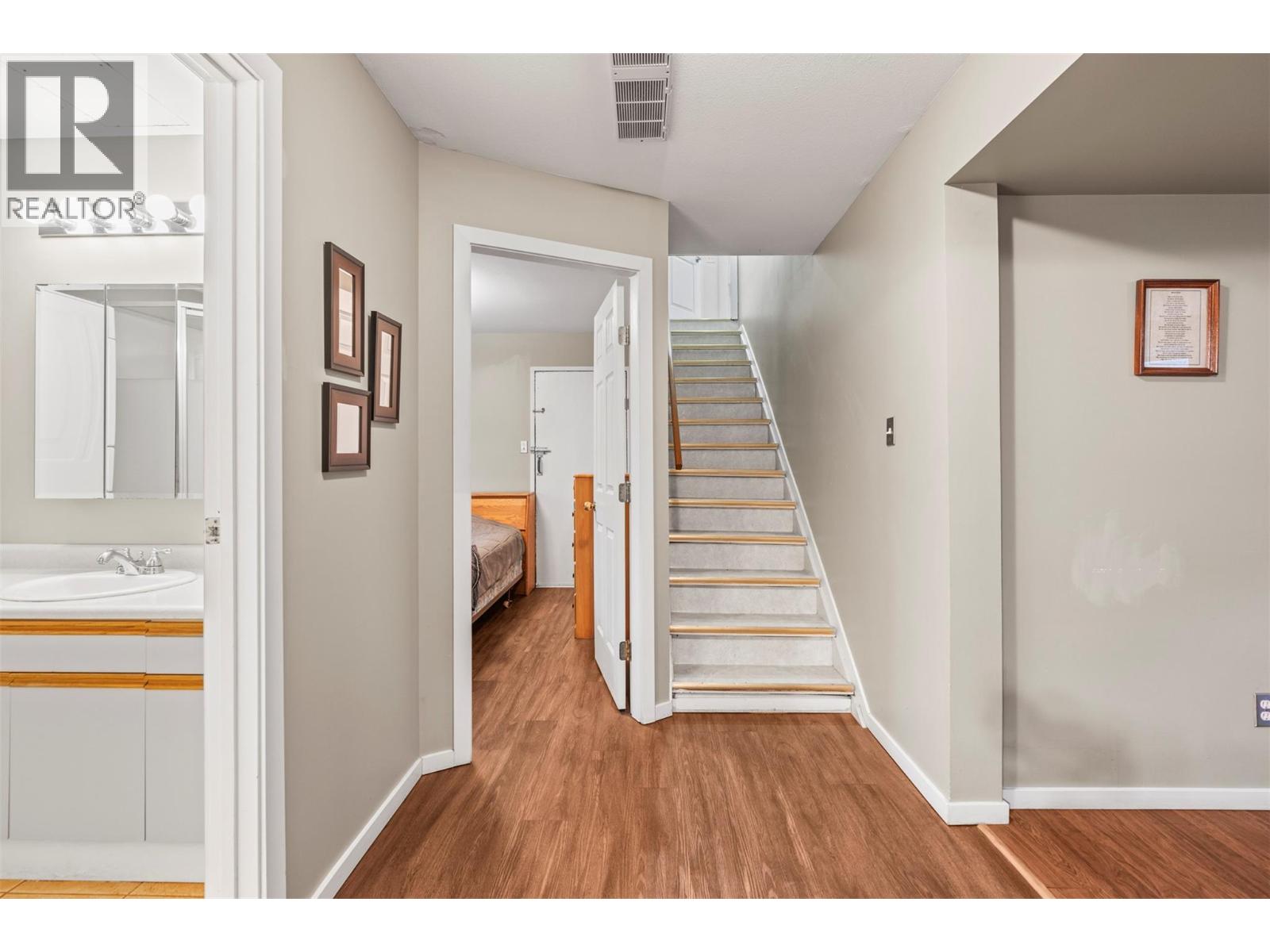  110 West Enderby Road, Enderby