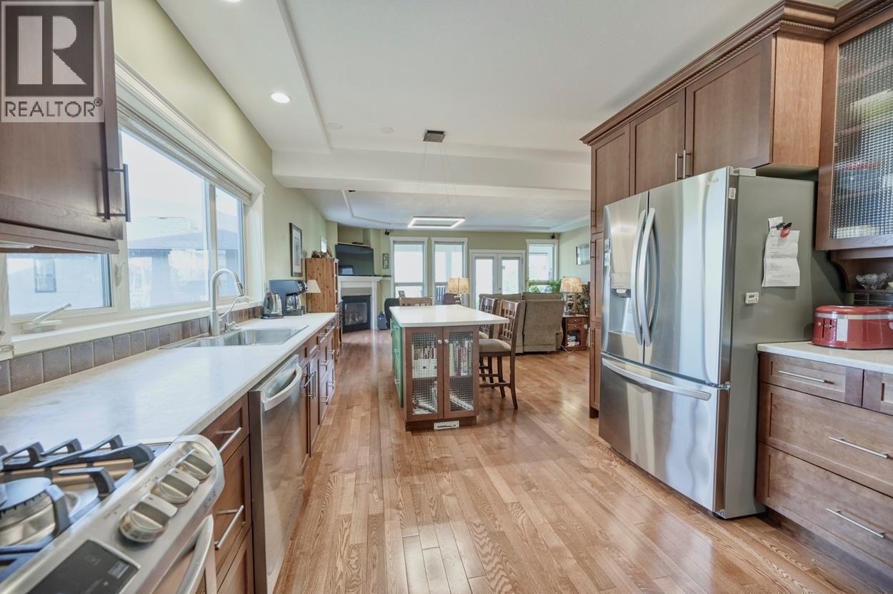 6933 Mountainview Drive, Oliver