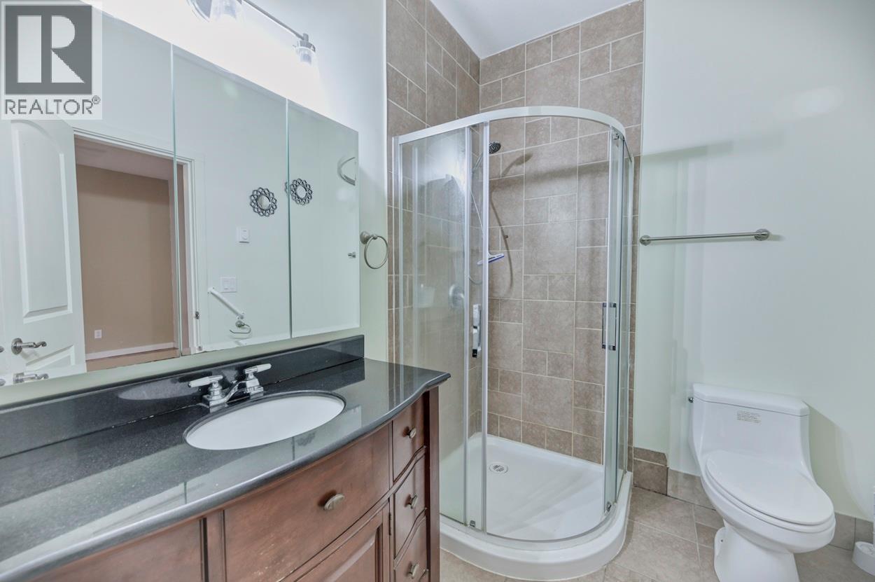 6933 Mountainview Drive, Oliver