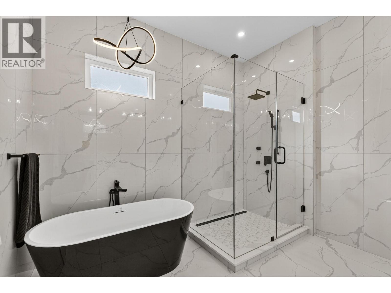  8932 Tavistock Road, Vernon