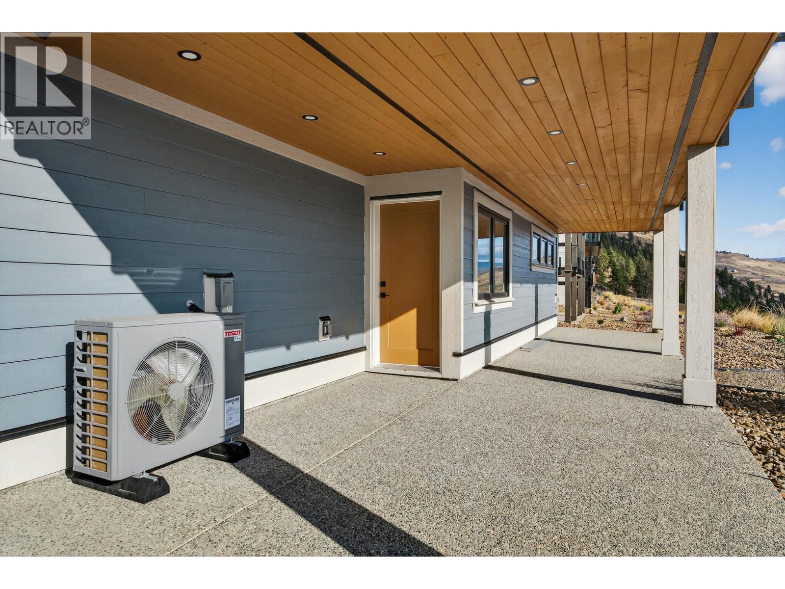  8932 Tavistock Road, Vernon