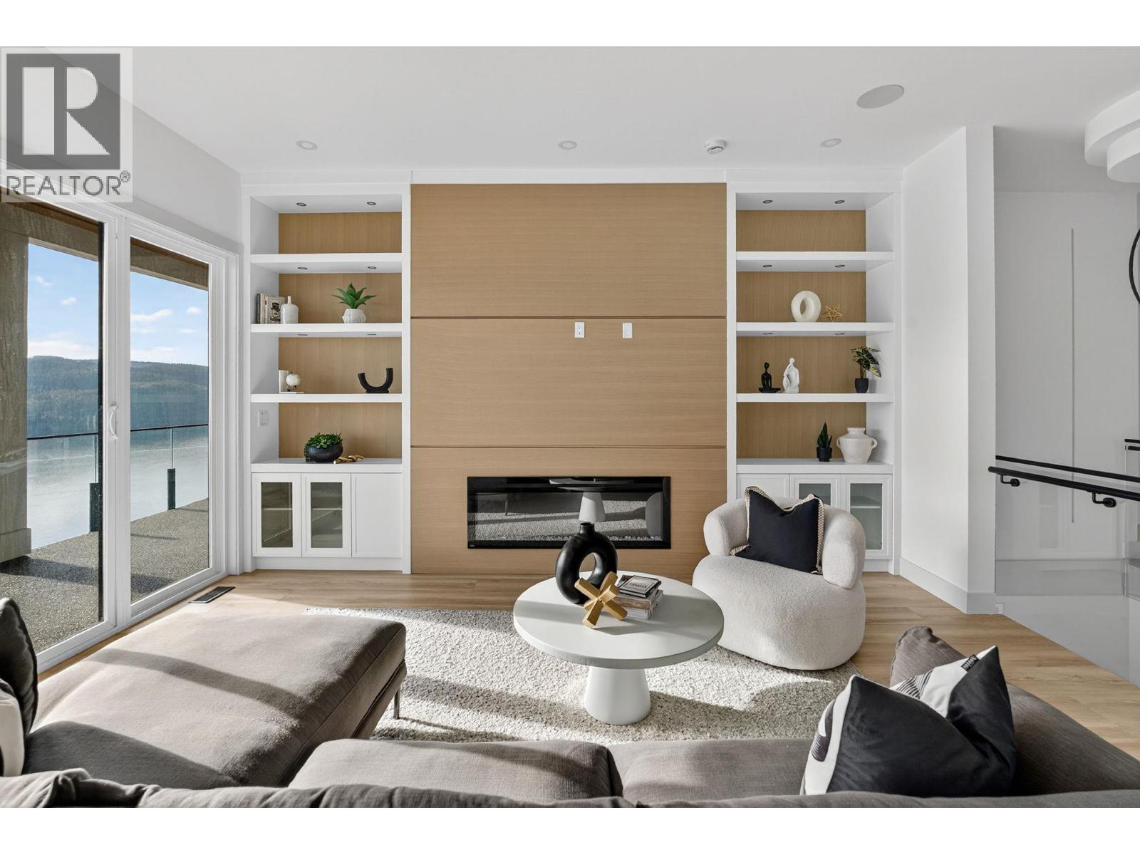  8932 Tavistock Road, Vernon