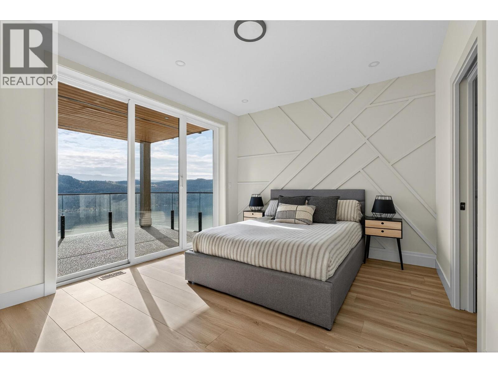  8932 Tavistock Road, Vernon