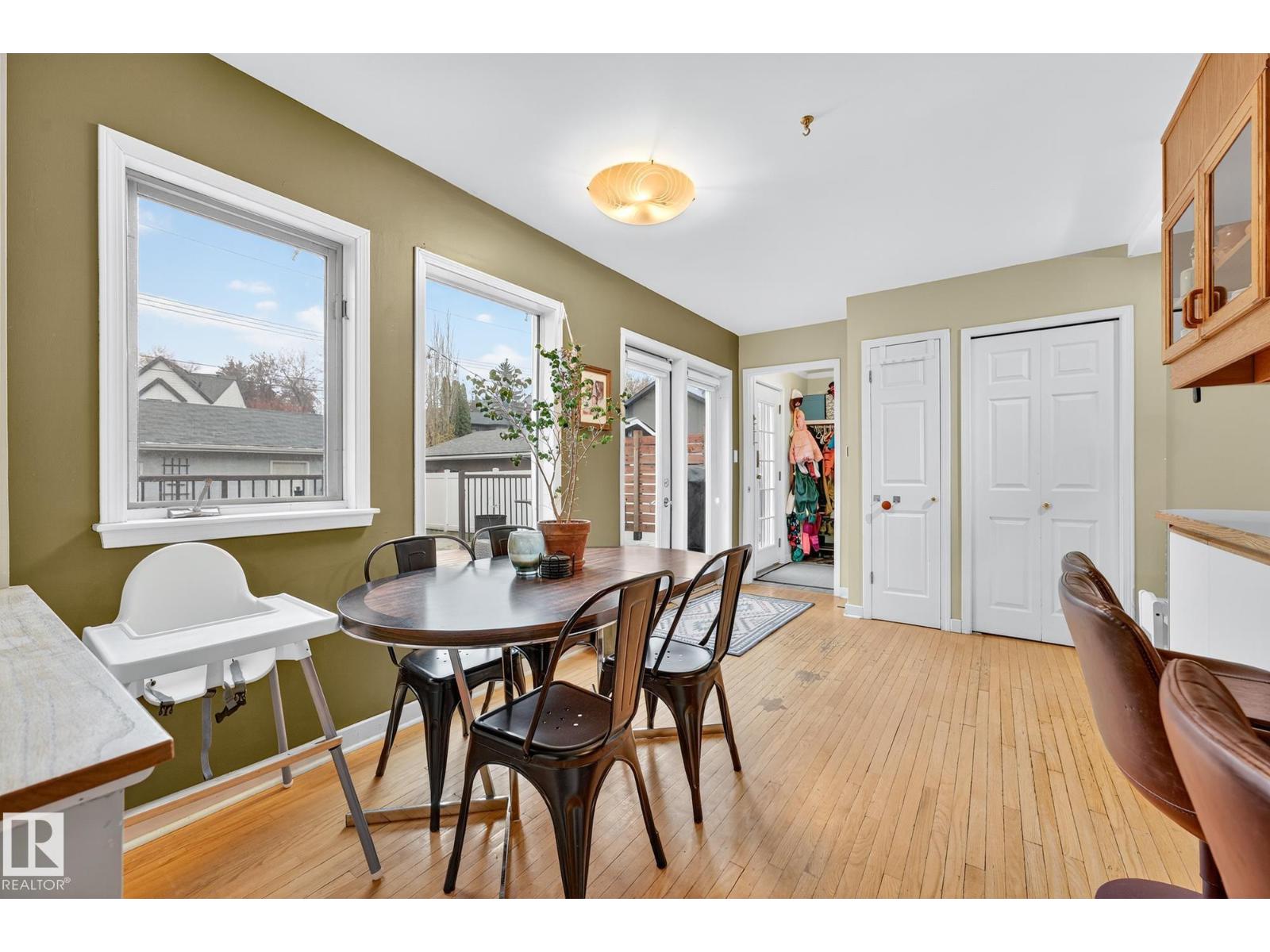 9259 STRATHEARN DR NW, Edmonton