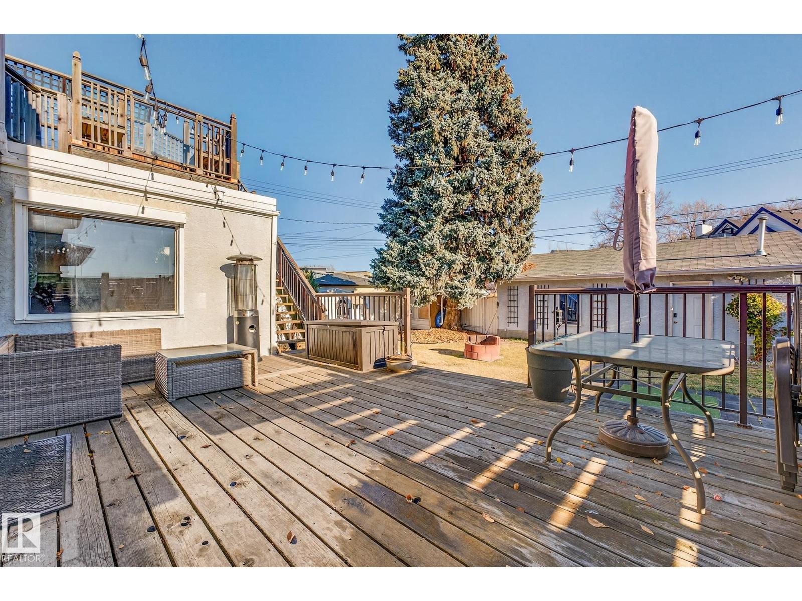 9259 STRATHEARN DR NW, Edmonton