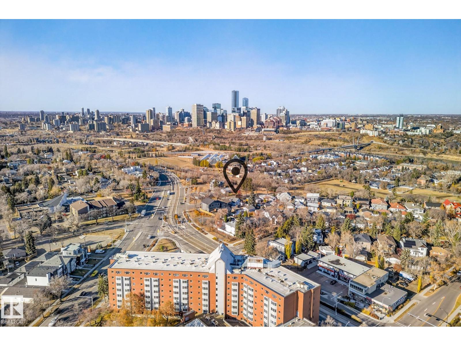 9259 STRATHEARN DR NW, Edmonton