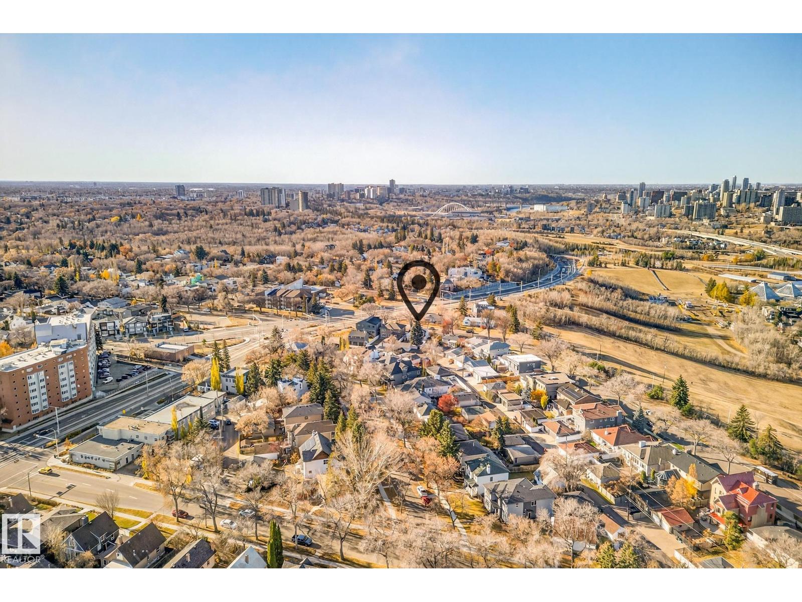 9259 STRATHEARN DR NW, Edmonton