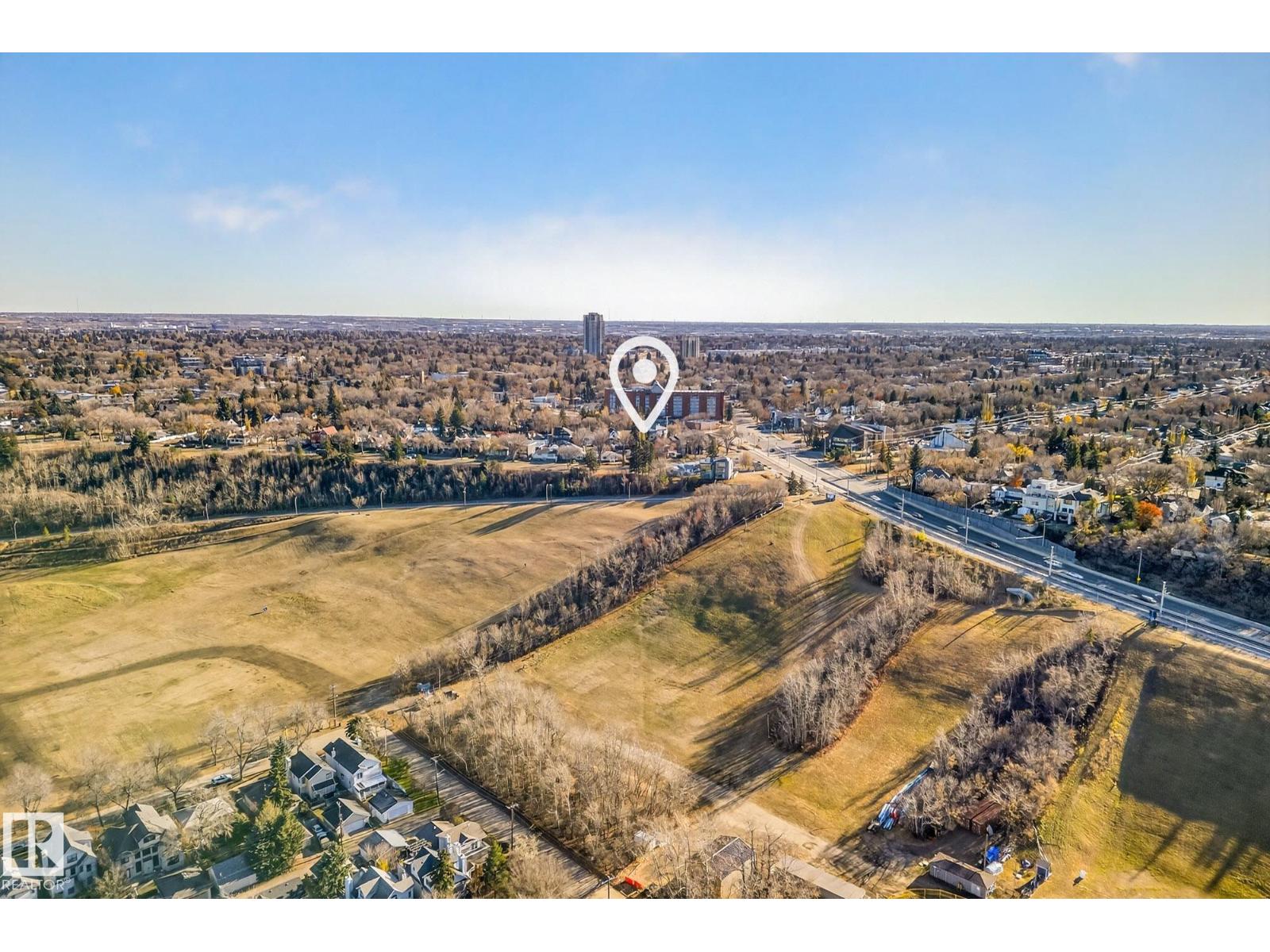 9259 STRATHEARN DR NW, Edmonton