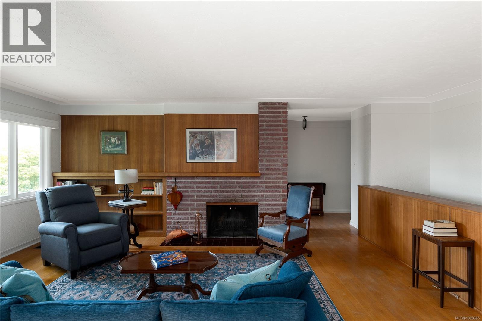  645 Transit Road, Oak Bay