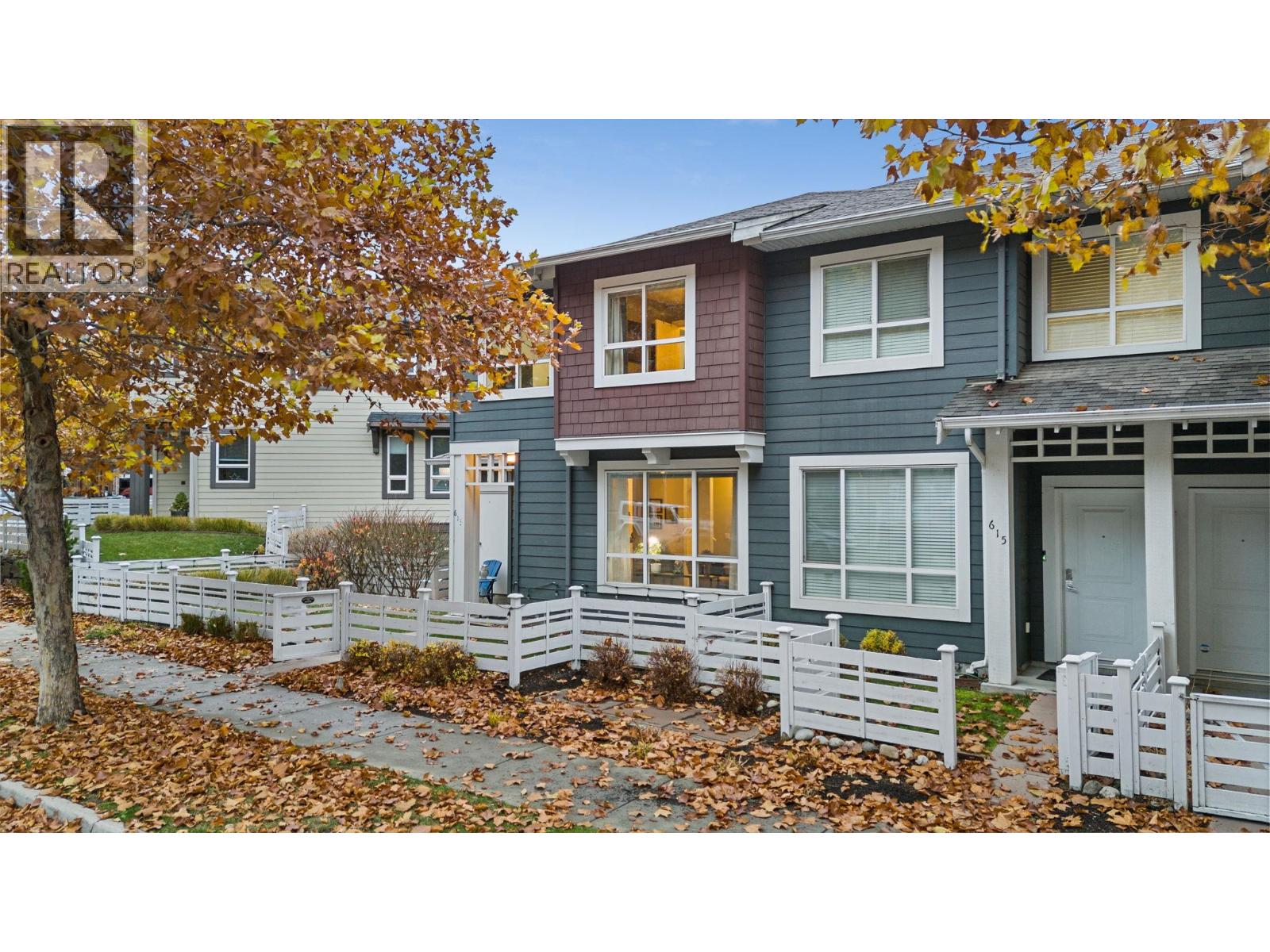 613 Boynton Place, Kelowna