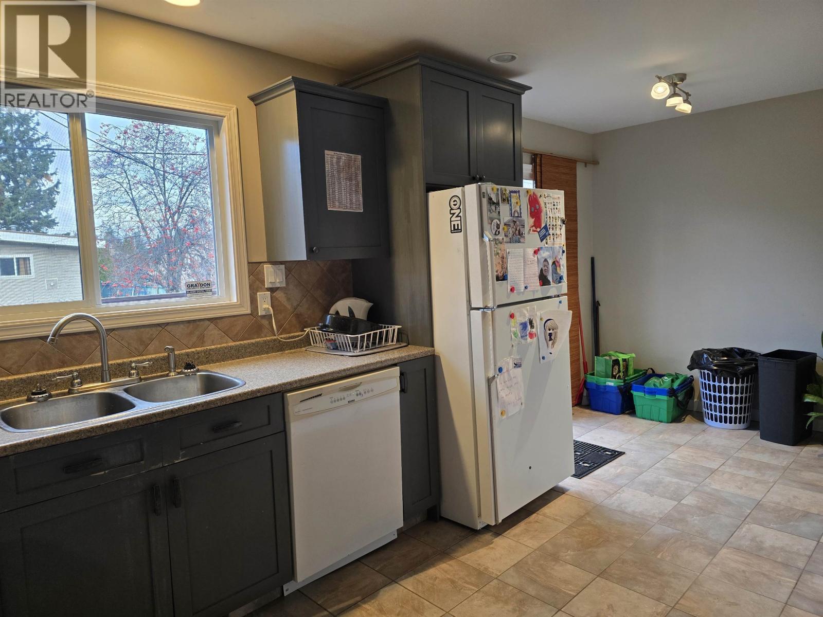 2790 FAIRVIEW CRESCENT, Prince George