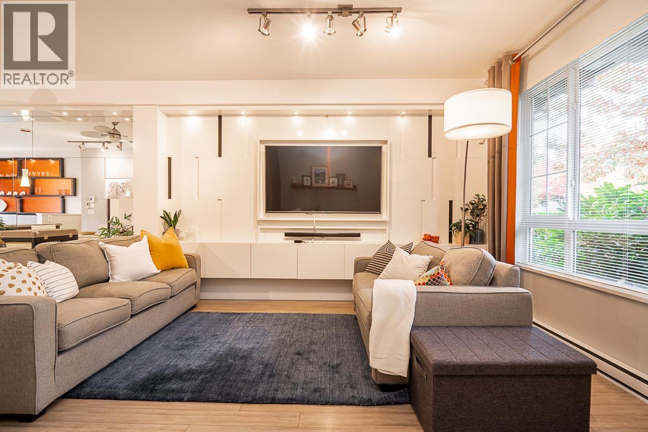 3 1338 HAMES CRESCENT, Coquitlam