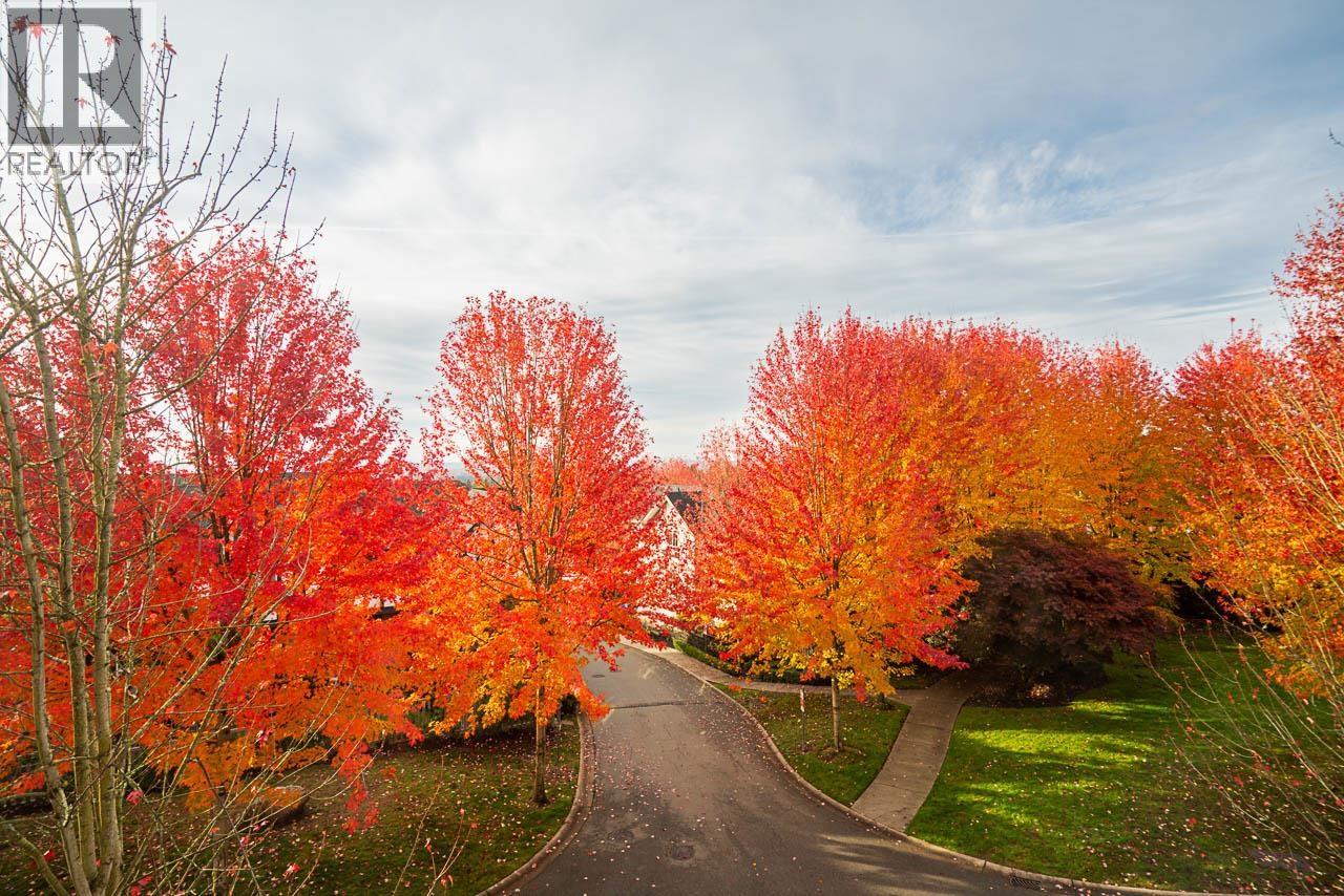 3 1338 HAMES CRESCENT, Coquitlam