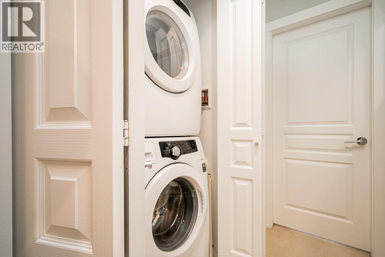 3 1338 HAMES CRESCENT, Coquitlam