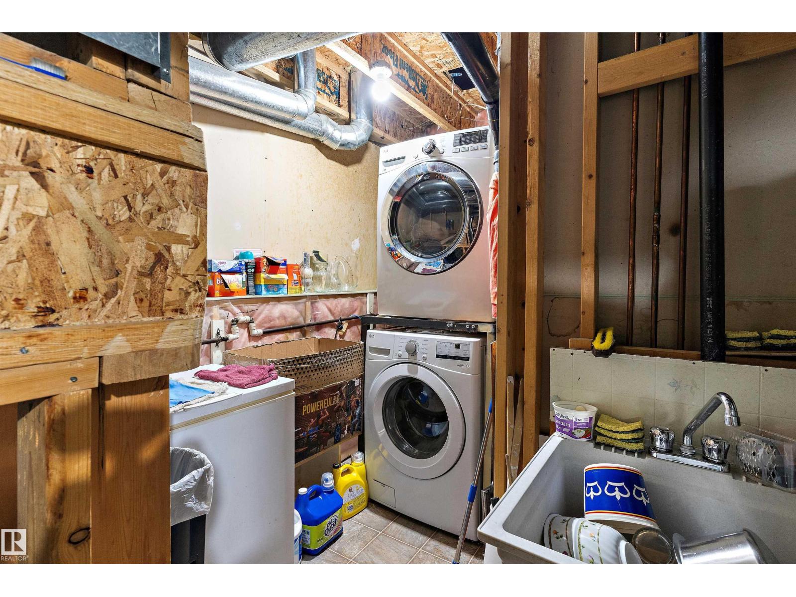 12711 128 ST NW, Edmonton