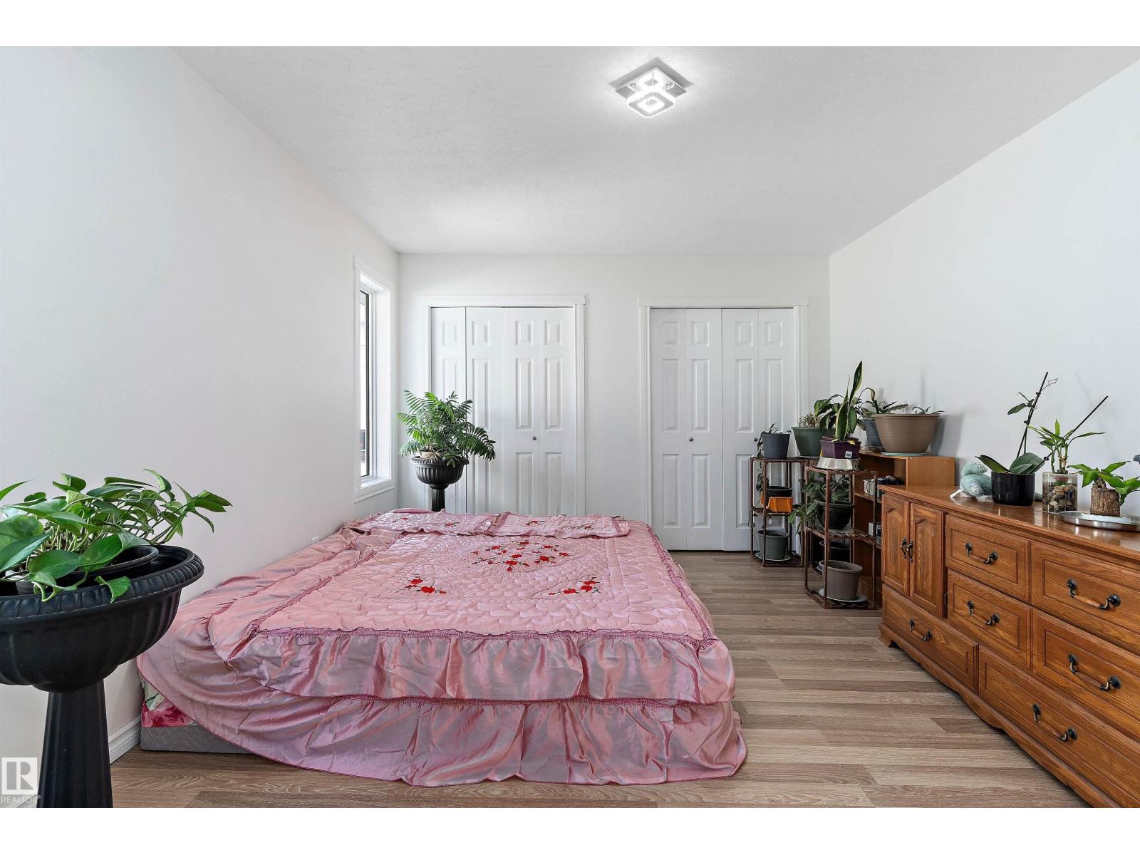 12711 128 ST NW, Edmonton