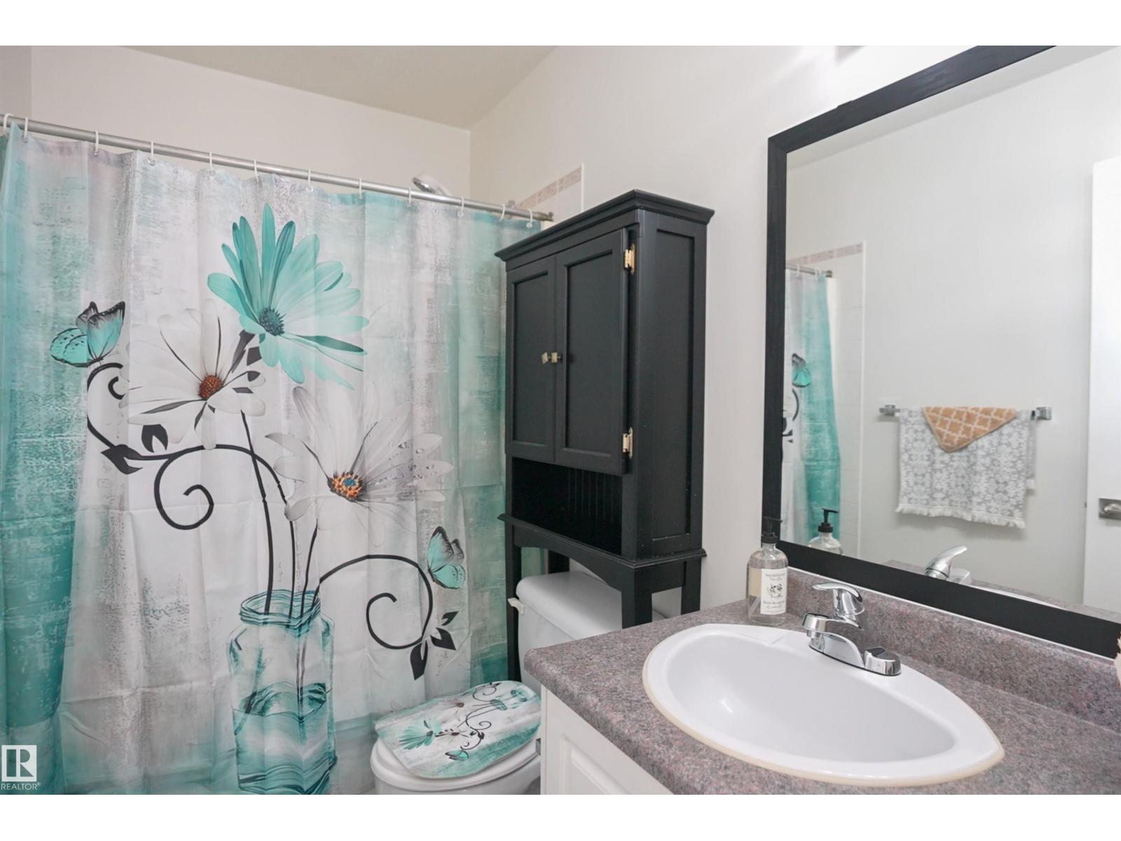 12711 128 ST NW, Edmonton