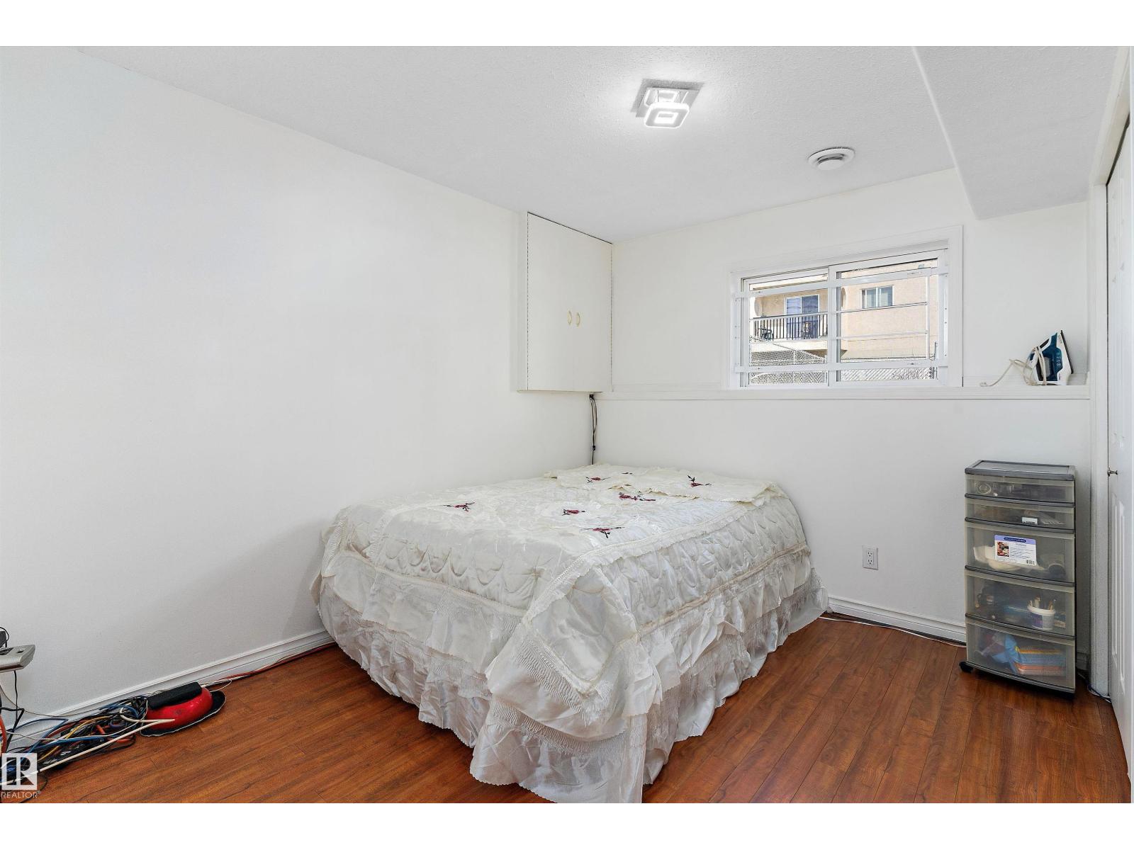 12711 128 ST NW, Edmonton