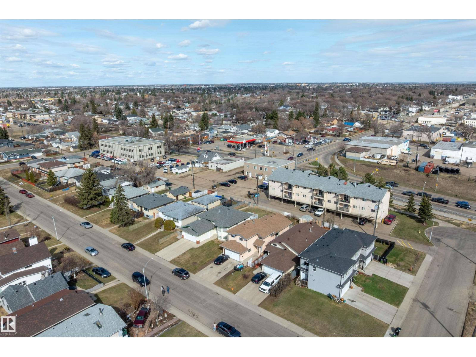 12711 128 ST NW, Edmonton