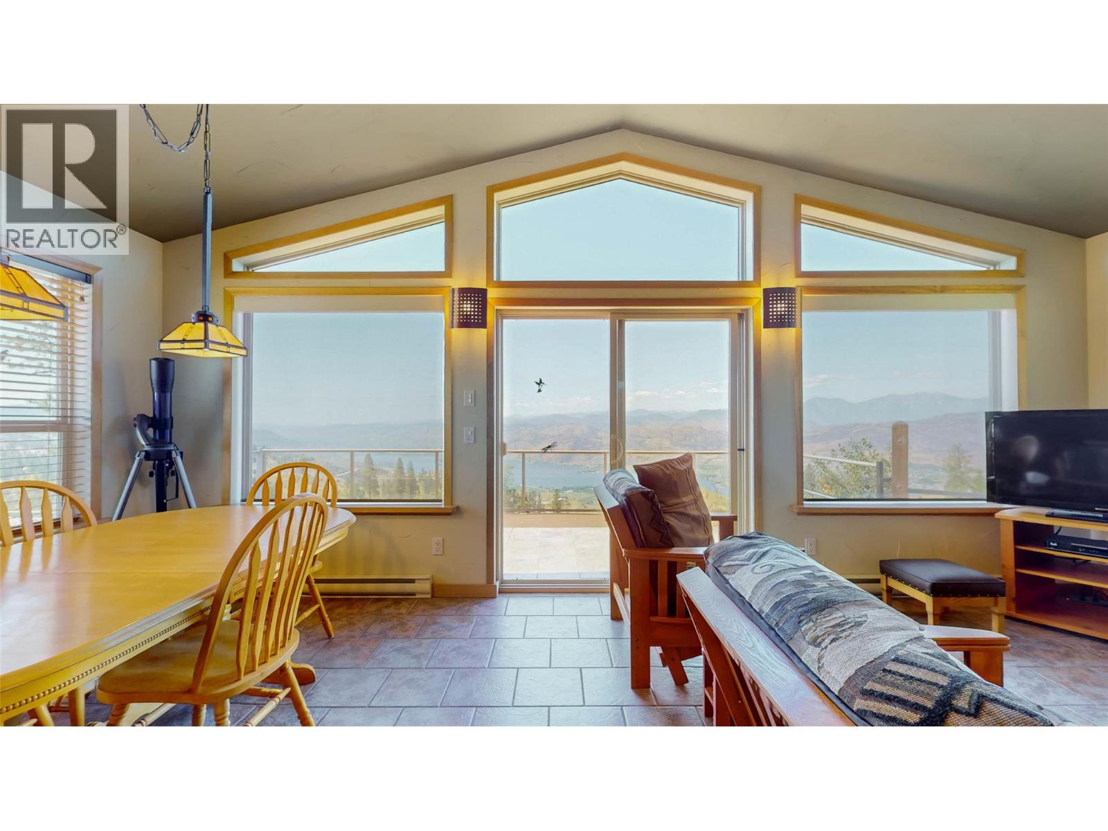 284 LONG JOE Road, Osoyoos