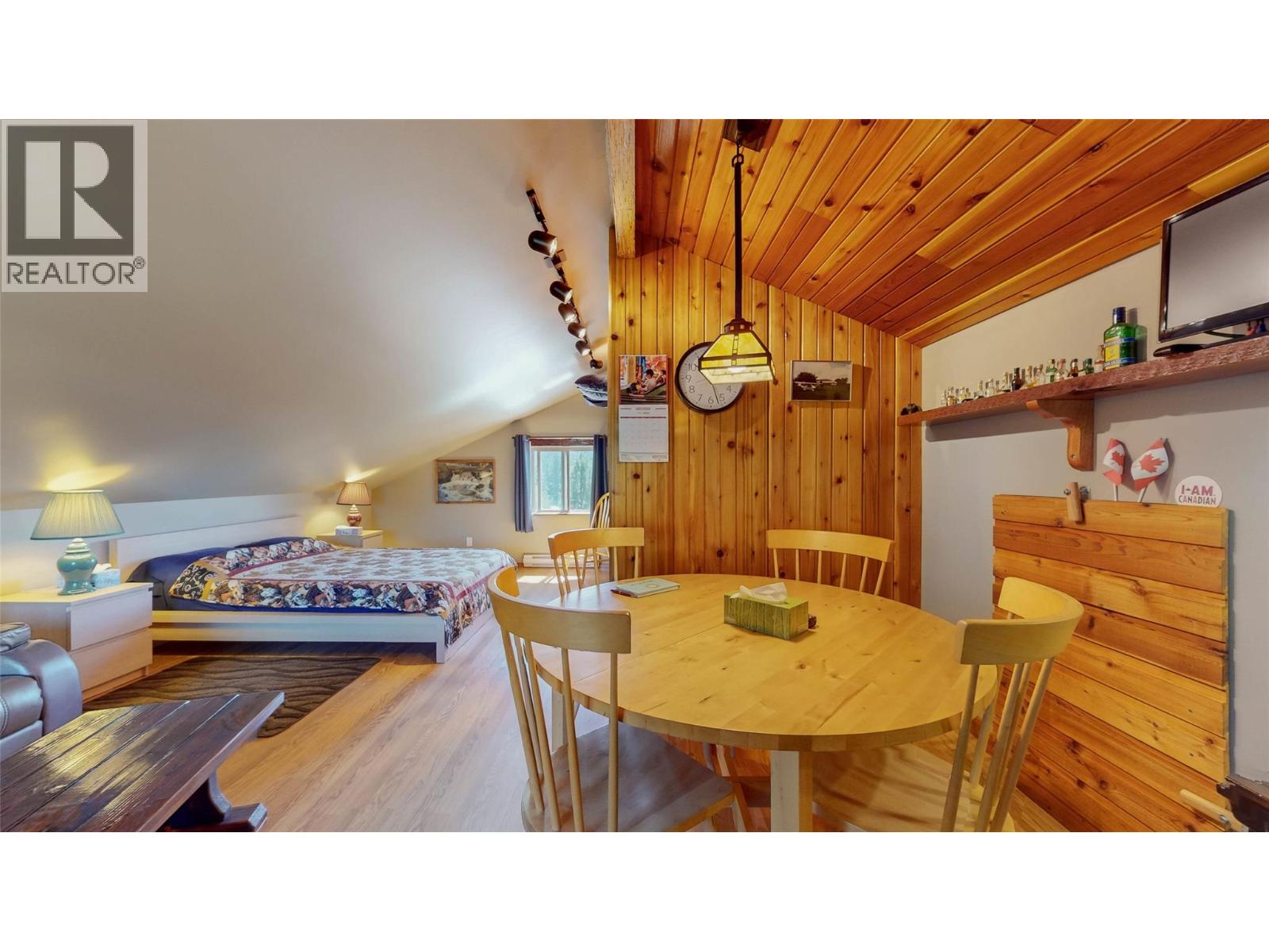 284 LONG JOE Road, Osoyoos