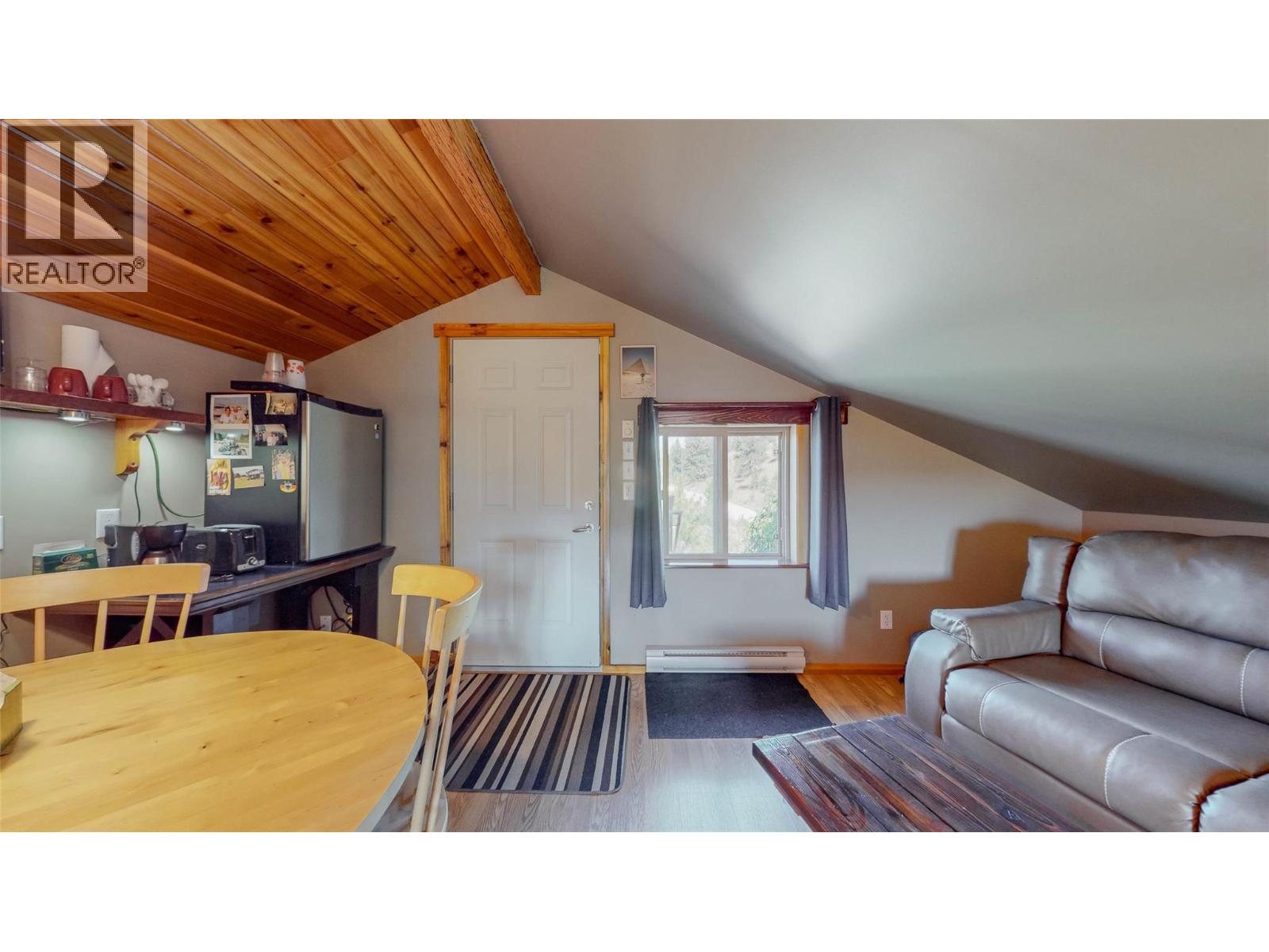 284 LONG JOE Road, Osoyoos